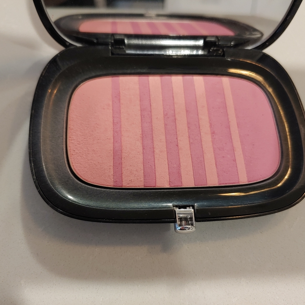 Marc Jacobs Air Blush 500 Lush & Libido